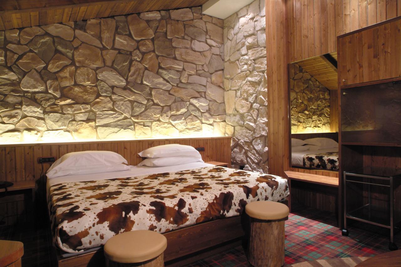 Hotel Motel K Casei Gerola Ngoại thất bức ảnh