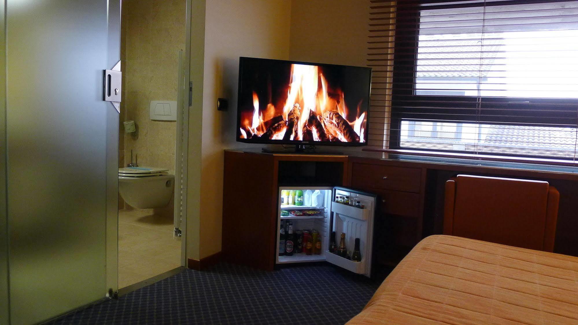 Hotel Motel K Casei Gerola Ngoại thất bức ảnh